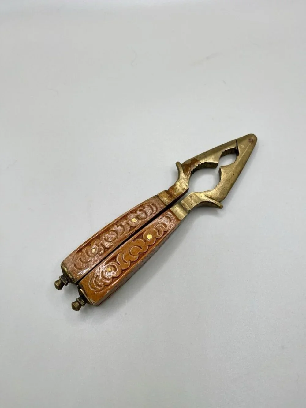 VTG Brass & Carved Wood Nutcracker Carved Handle Walnut Colonial Cottage Folk
